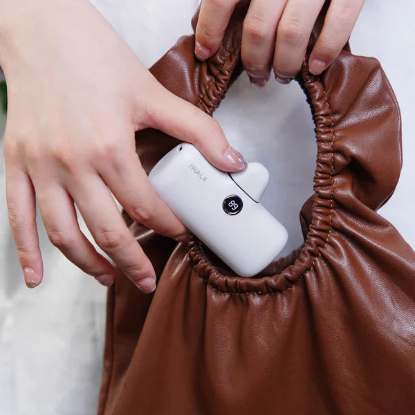 iWALK LinkPod P | 5000mAh 20W Portable Charger for iPhone [Built-In Lightning Connector]