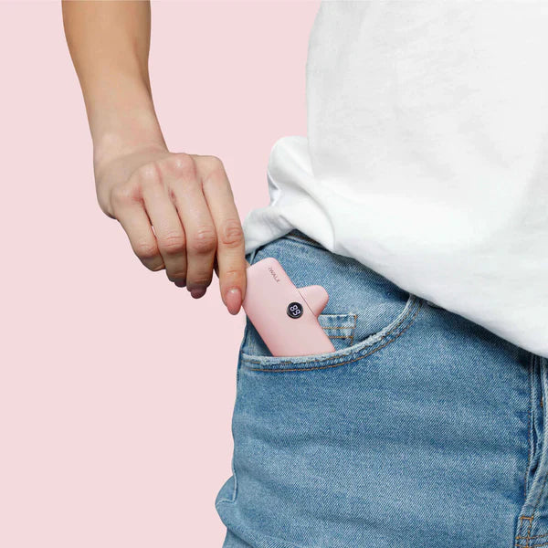 iWALK LinkPod P | 4800mAh 18W Portable Charger For iPhone 15/15 Pro [Built-In USB-C Connector]